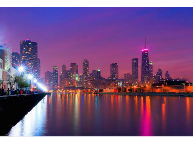 downtown chicago skyline at night